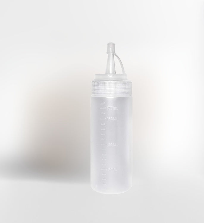 Reusable Shampoo Applicator Squeeze Bottle - Alba Dal Monte Inc.